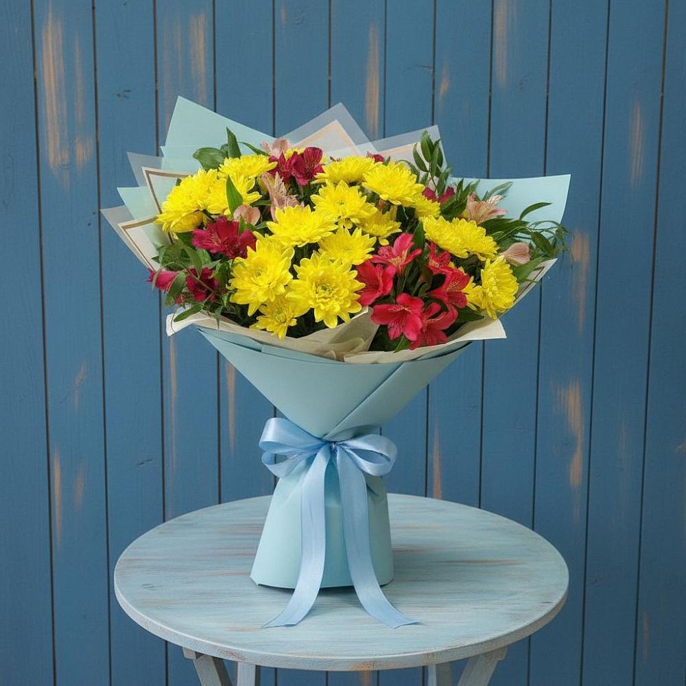 Букет цветов из: Альстромерии и Хризантемы в Цветово 1-ом