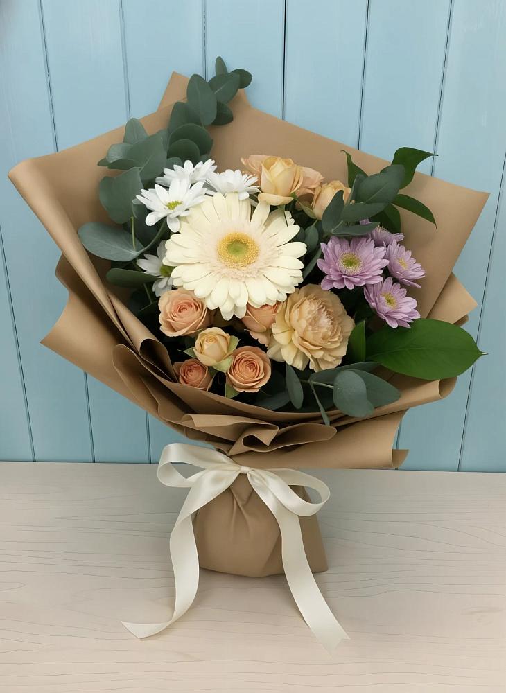 Букет цветов из: Герберы и Хризантемы в Цветово 1-ом