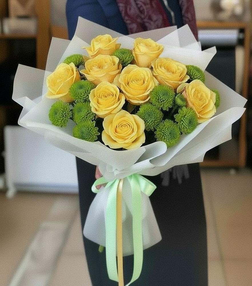 Букет цветов из: Хризантемы и Розы в Цветово 1-ом