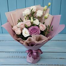 Букет цветов из:  Розы и Лизиантусы в Цветово 1-ом