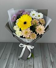 Букет цветов из:  Розы, Герберы и Хризантемы в Цветово 1-ом