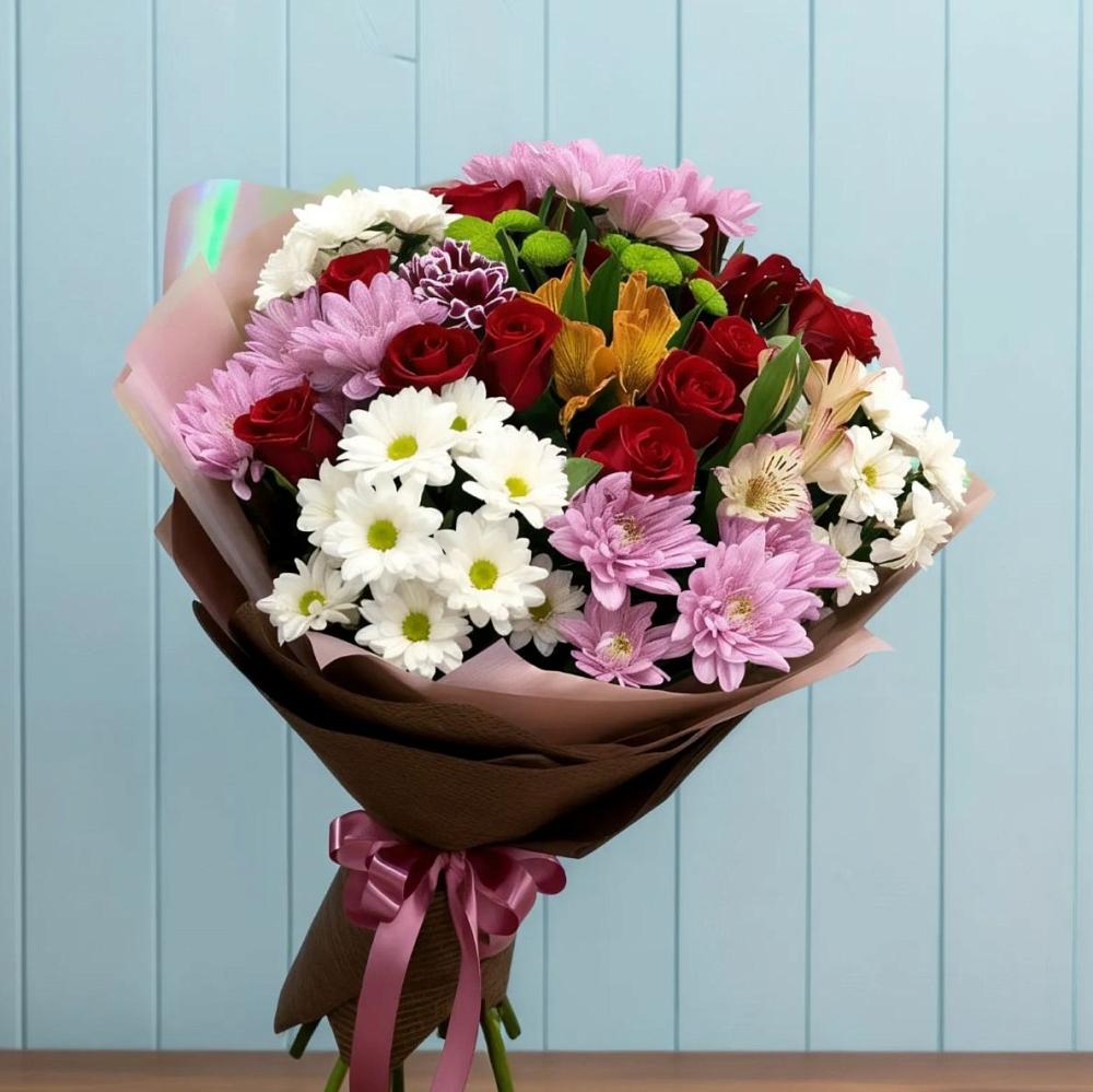 Букет цветов из: Розы, Хризантемы и Альстромерии в Цветово 1-ом