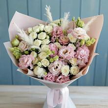 Букет цветов из:  Альстромерии и Розы в Цветово 1-ом