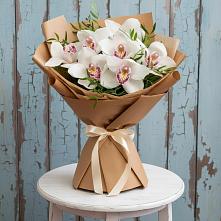 Букет цветов из:  Орхидеи и Розы в Цветово 1-ом
